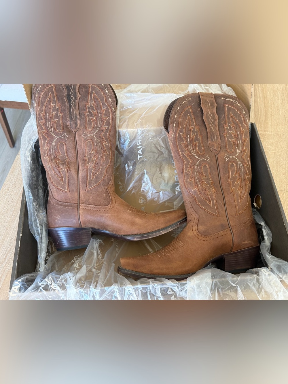 Ariat Women’s Heritage X Toe Elastic Calf Western Boots – Distressed Brown